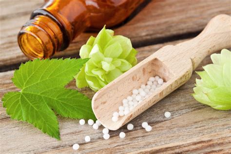 Homeopati: Tenis Sakatlanmaları için Bitkisel Çözümler