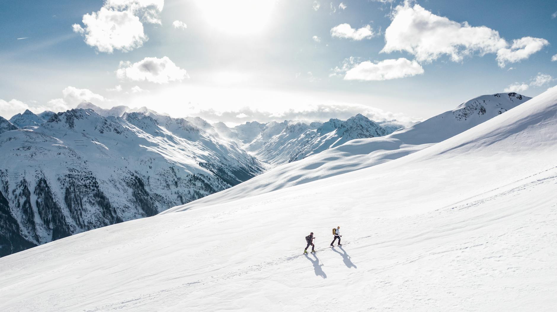 Kayak Merkezlerinde Gözden Kaçan Snowboard Etkinlikleri: Eğlenceyi Artırın