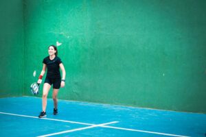 Tenis Şortları: Konforlu ve Şık Seçenekler